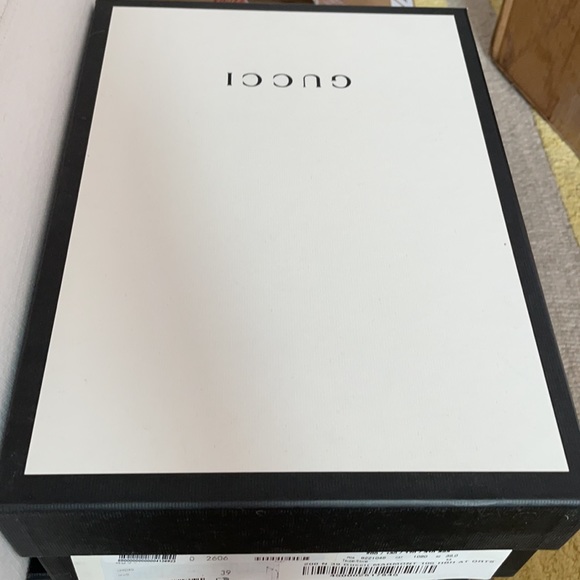 ❌SOLD❌AUTHENTIC GUCCI MARMONT 105 SANDAL TAUPE - Picture 15 of 16